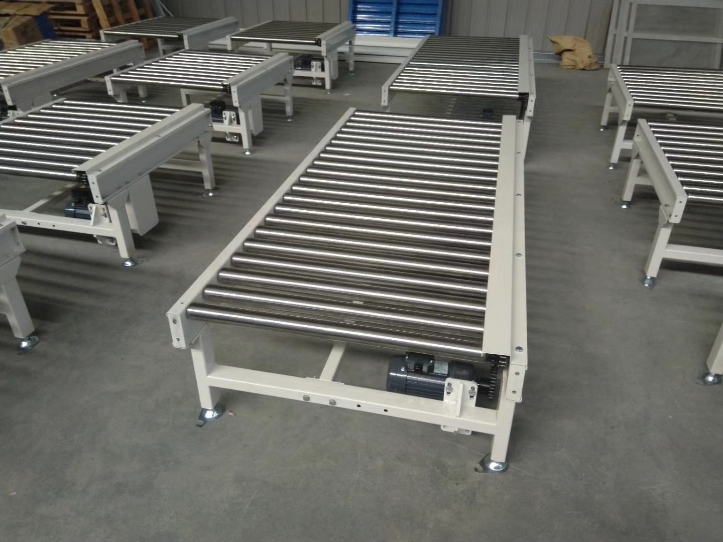 滾筒輸送機(jī),青島樂途行工業(yè)設(shè)備有限公司